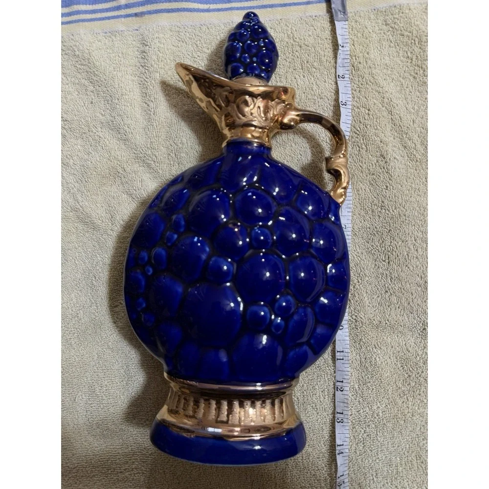 Vintage 1963 James‎ Jim Beam Royal Blue & Gold Decanter Regal China Empty
